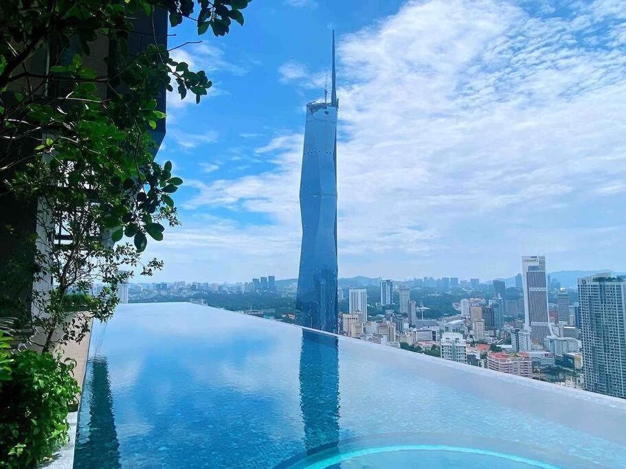 Infinity Pool/ Lucentia Bbcc, Near Lalaport, Pnb118, Klcc Apartment Kuala Lumpur Exterior photo